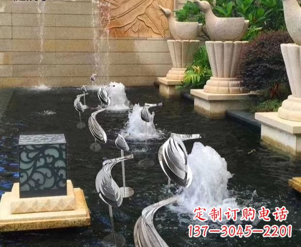信阳动物雕塑表达自然之美