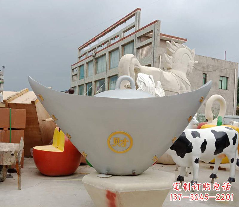 信阳不锈钢元宝雕塑精美而珍贵