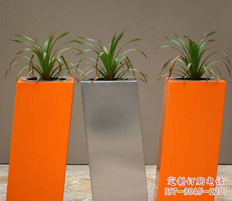 信阳不锈钢花盆雕塑一种全新的视觉体验