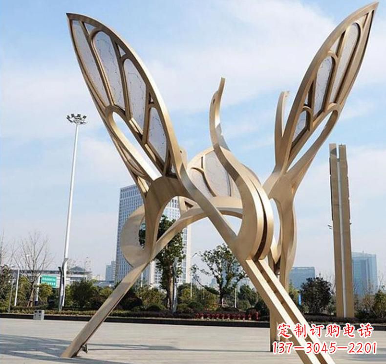 信阳不锈钢园林仙鹤雕塑传承传统艺术精髓