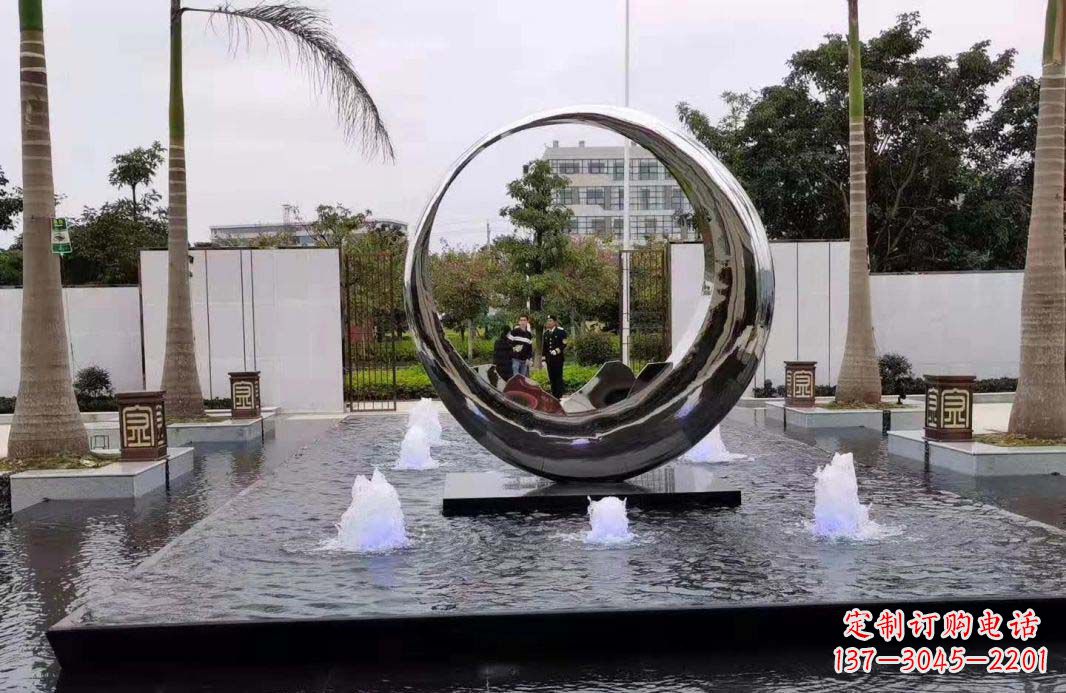 信阳圆环景观喷泉雕塑视觉与声音的完美结合