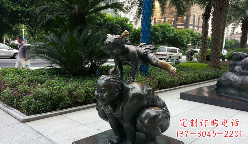 信阳精美山羊雕塑,点缀步行街