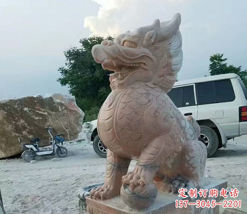 信阳麒麟雕塑象征传统文化的精灵