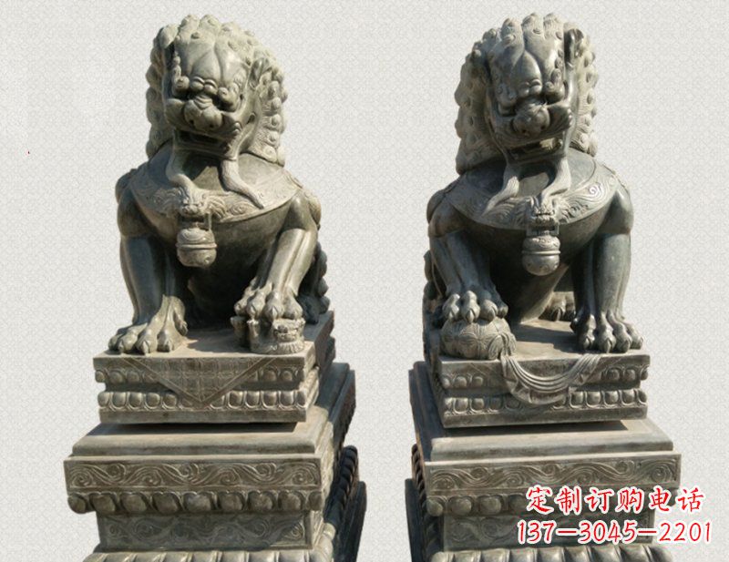 信阳狮子雕塑象征王者风范