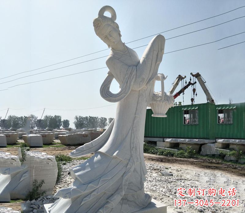 信阳嫦娥神话一座传说中的雕塑