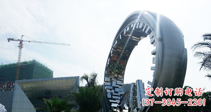 信阳美丽而优雅的不锈钢圆环雕塑
