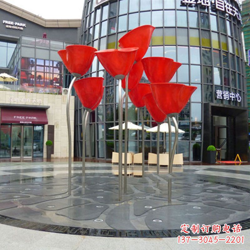 信阳玫瑰雕塑点缀城市景观的绚烂之美