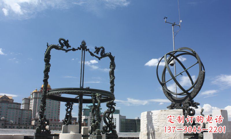 信阳浑天仪雕塑,见证着城市的历史