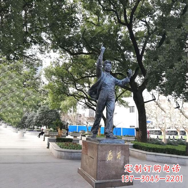 信阳聂耳传奇一座铜雕的赞歌