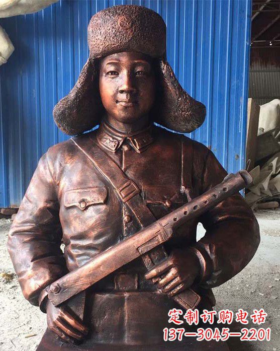 信阳雷锋雕塑象征着无私奉献的力量