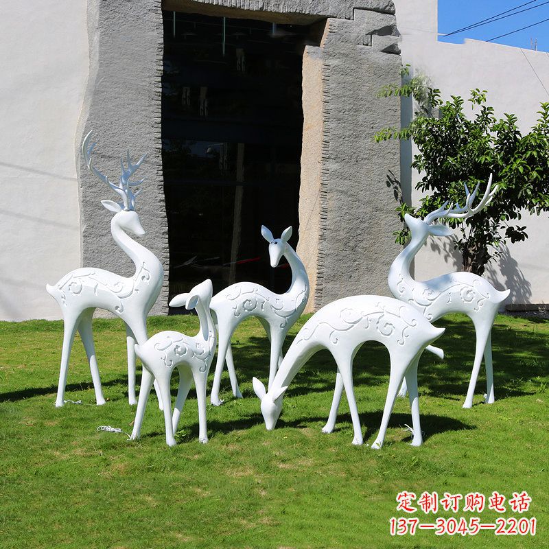 信阳抽象鹿玻璃钢雕塑-白色小区园林动物摆件