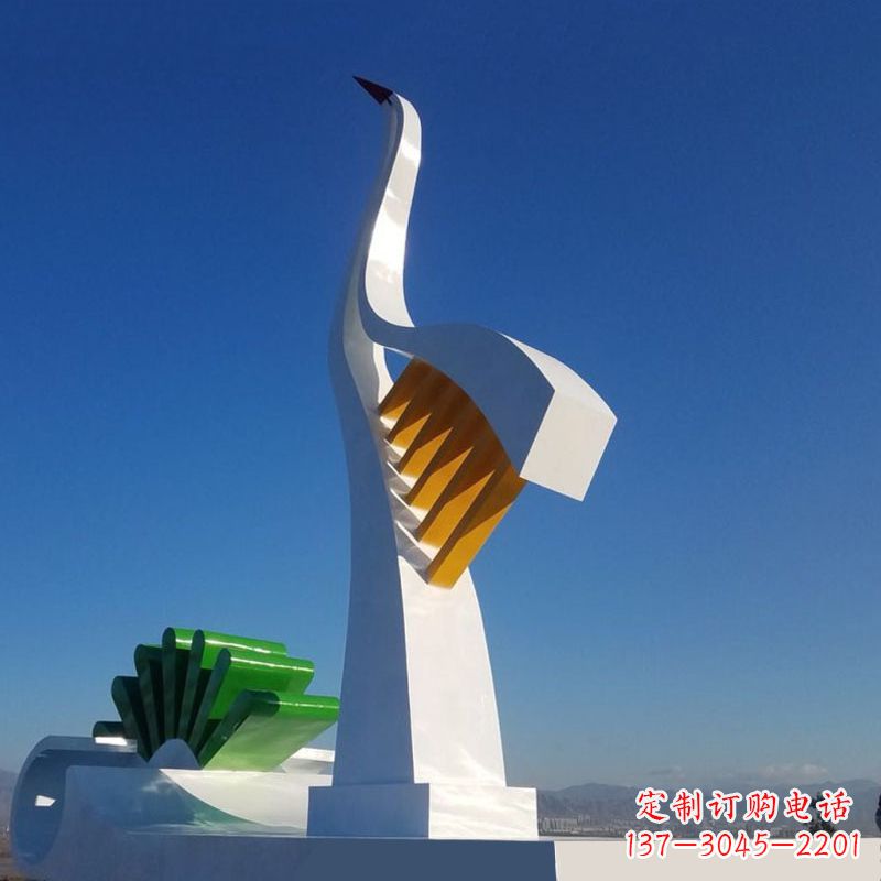 信阳仙鹤雕塑——一种充满传统文化的艺术品