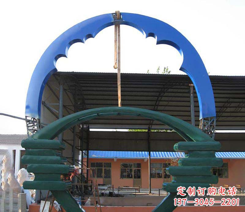 信阳精致的不锈钢圆环雕塑