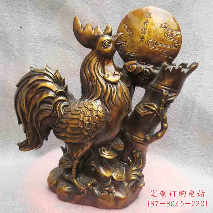 信阳纯铜公鸡雕塑引领生肖动物摆件新风尚