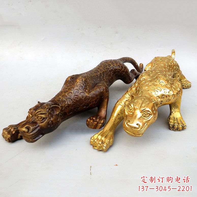 信阳纯铜金钱豹雕塑——完美结合精美工艺与珍贵文化