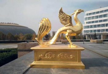 信阳城市广场的朱雀雕塑