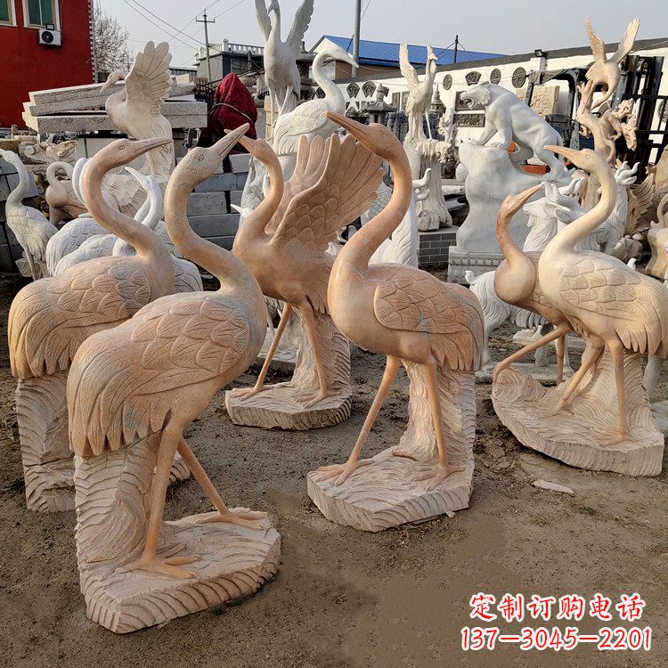 信阳仙鹤雕塑艺术的经典之作