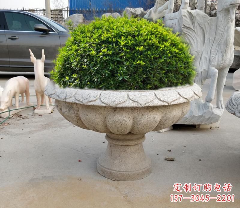 信阳优雅大理石花盆雕塑