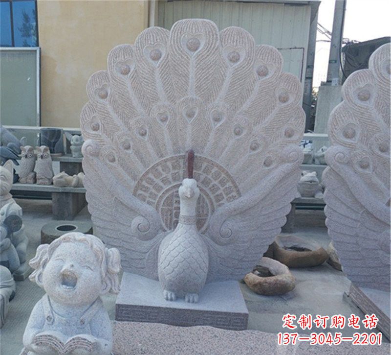 信阳大理石孔雀开屏石雕