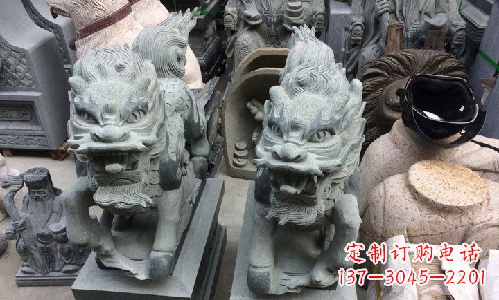 信阳大理石立式麒麟门口镇宅石雕