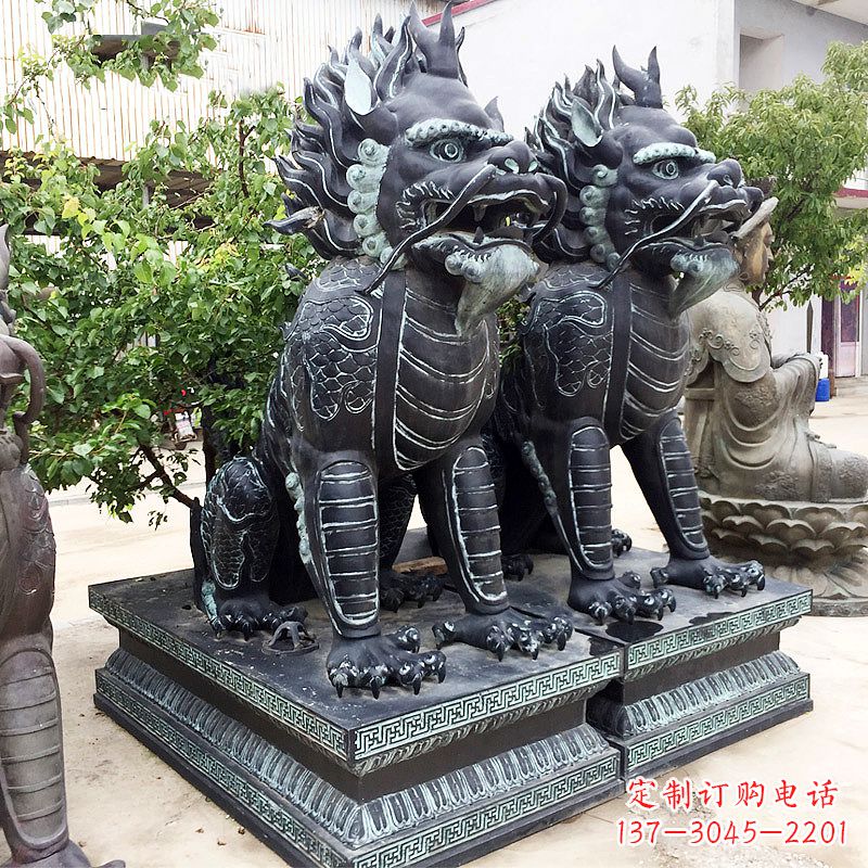 信阳象征威严的大理石麒麟雕塑