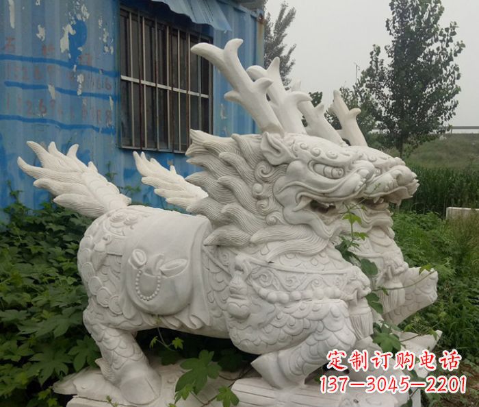 信阳精美的大理石麒麟雕塑
