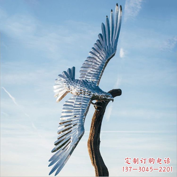 信阳大鹏展翅老鹰不锈钢雕塑