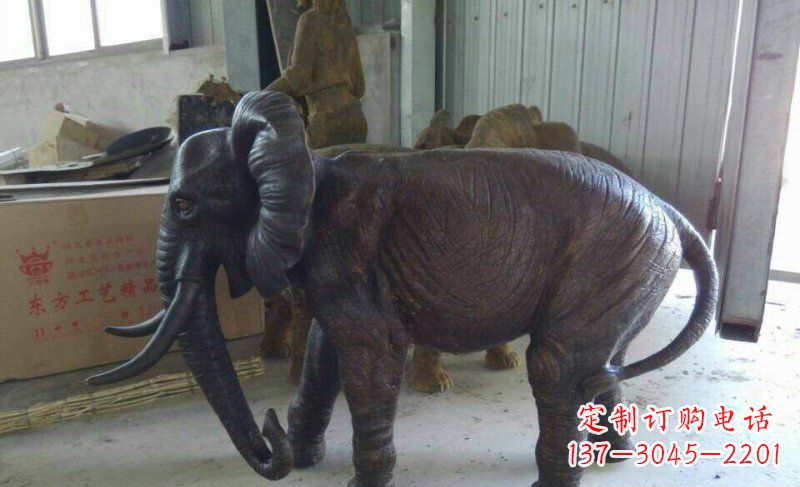 信阳大象铜雕广场动物雕塑