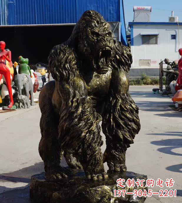 信阳中领雕塑精美的猩猩铜雕