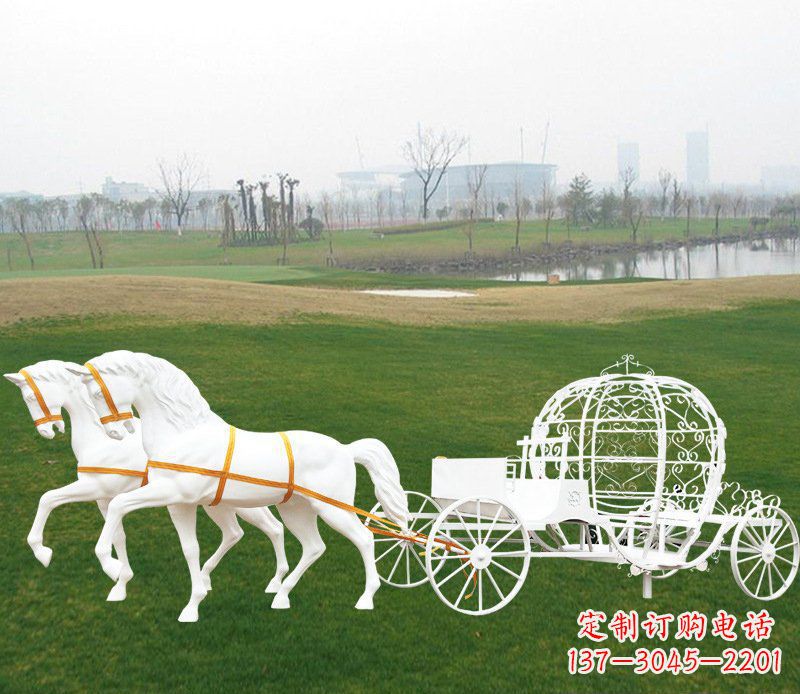 信阳优雅迷人的欧式马车动物玻璃钢雕塑