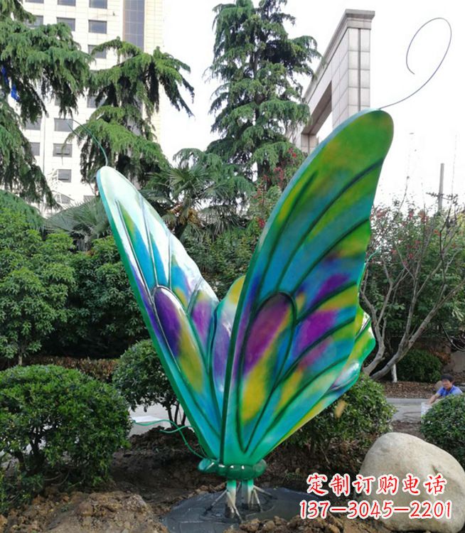信阳大型小区园林彩绘仿真蝴蝶摆件