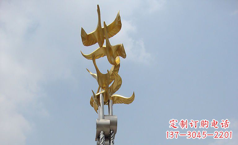 信阳大雁不锈钢梦想雕塑