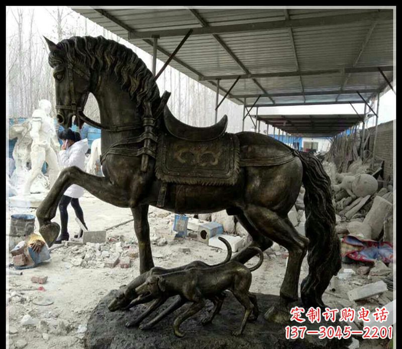 信阳高品质马雕塑