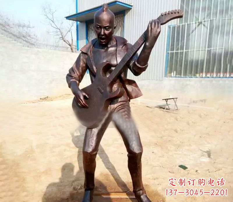 信阳精致细腻的铜吉他雕塑
