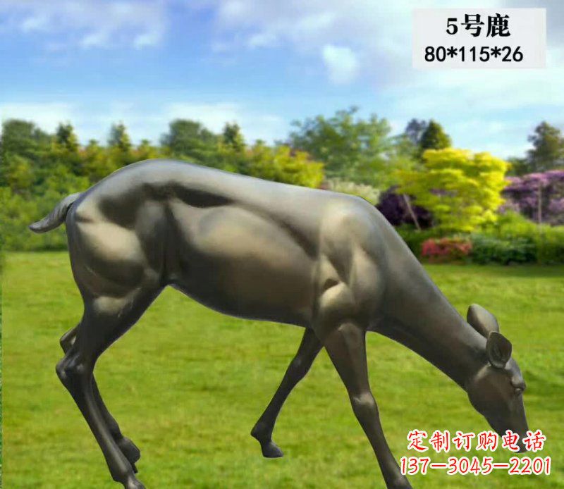 信阳质朴高雅的铜制低头鹿动物雕塑
