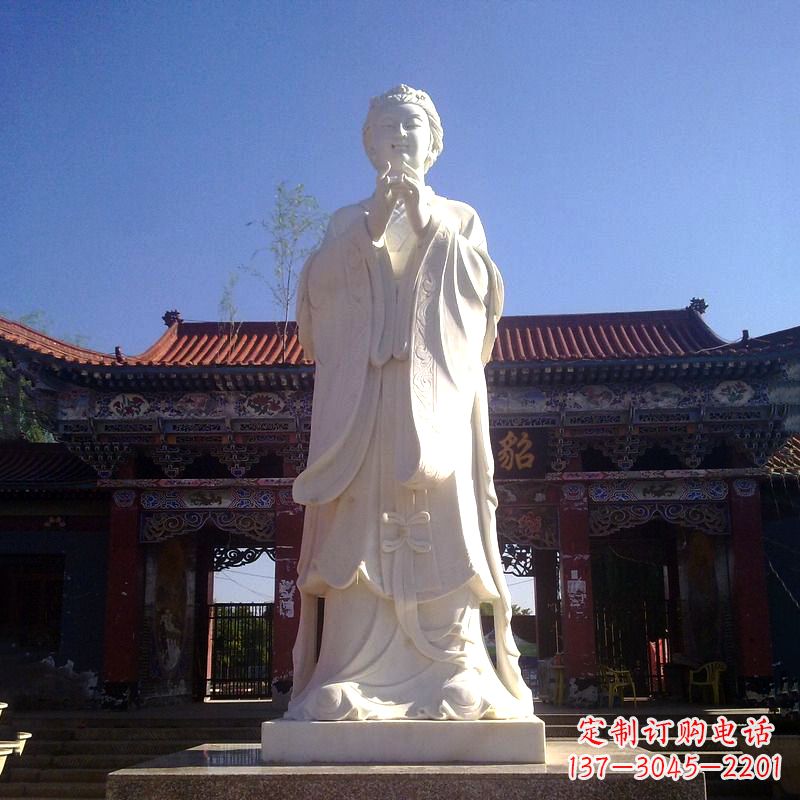 信阳以貂蝉为灵感的汉白玉石雕像