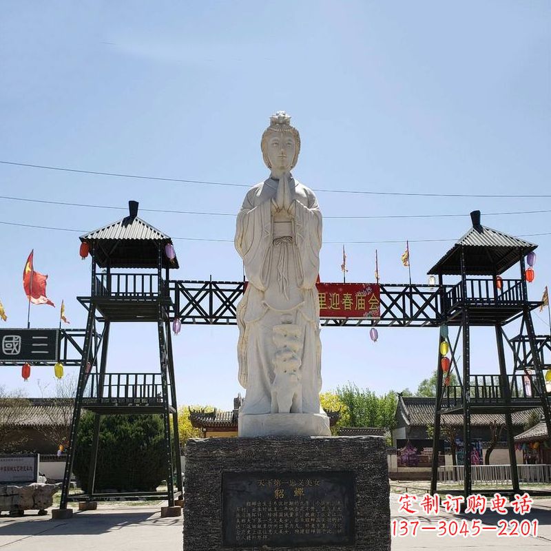 信阳精美貂蝉雕塑,抚今追昔神采飞扬