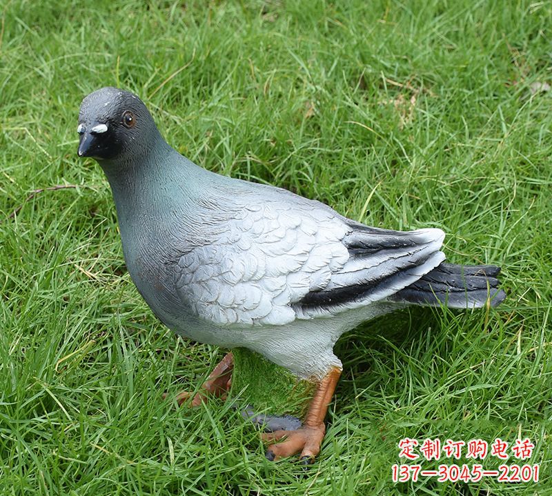 信阳雕塑和平鸽少女