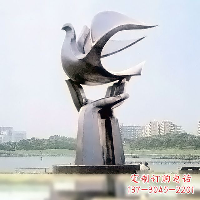 信阳精美鸽子雕塑