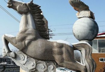 信阳大理石马踏祥云石雕