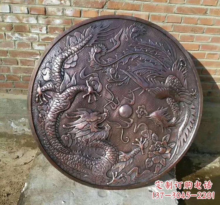 信阳传统工艺锻铜龙凤雕塑