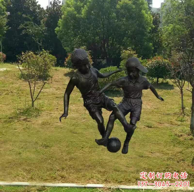 信阳中领雕塑出品,精致足球雕塑,带您重温童年欢乐