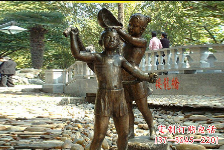 信阳优雅可爱的儿童雕塑