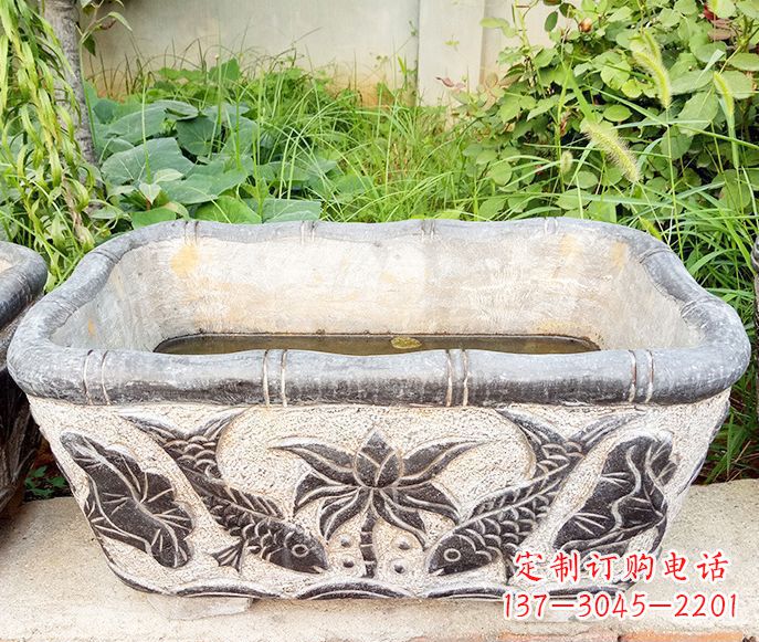 信阳精美方形荷花鲤鱼石雕塑