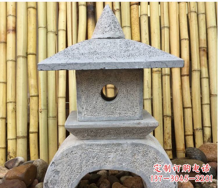 信阳古典灯笼石雕