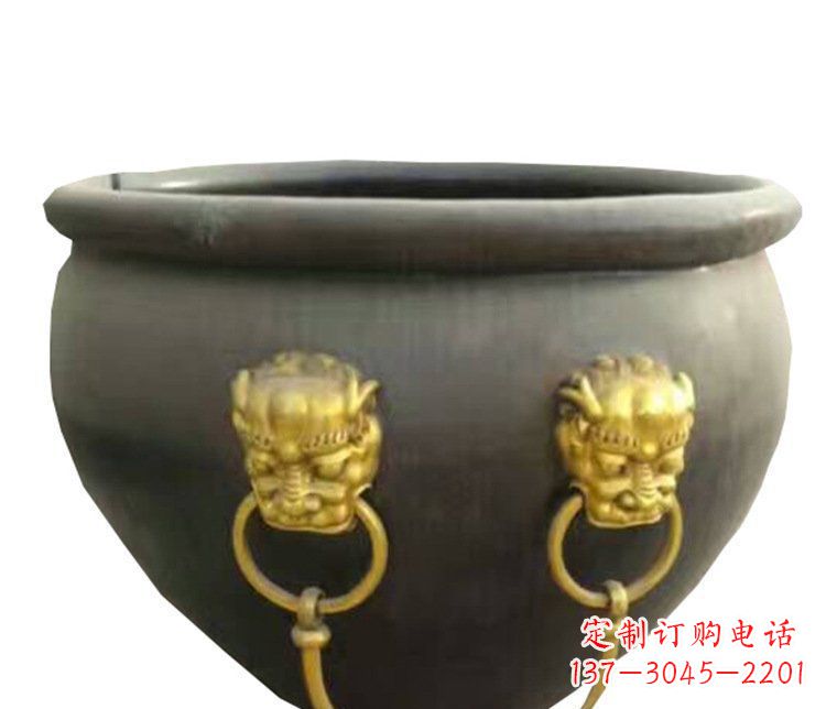 信阳仿古鎏金狮子头水缸铜雕塑