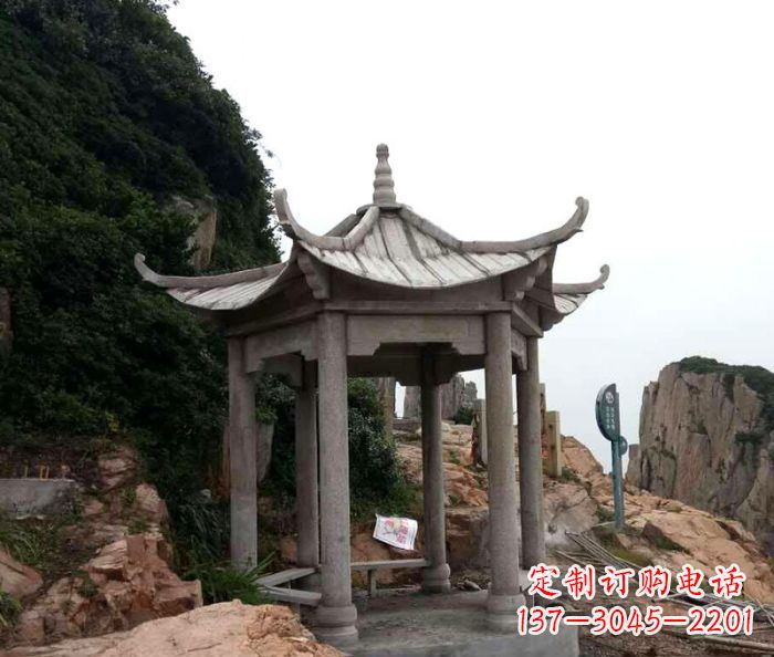 信阳风格独特的仿古凉亭石雕