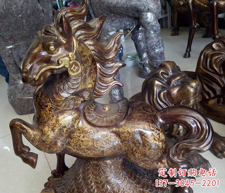 信阳仿古雕塑马摆件