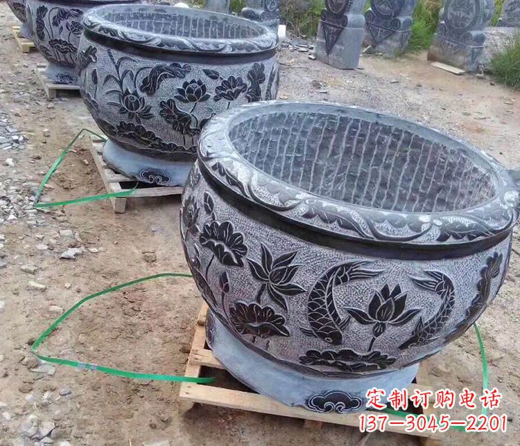 信阳古典水缸雕塑