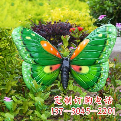 信阳精致魅力的绿色蝴蝶雕塑